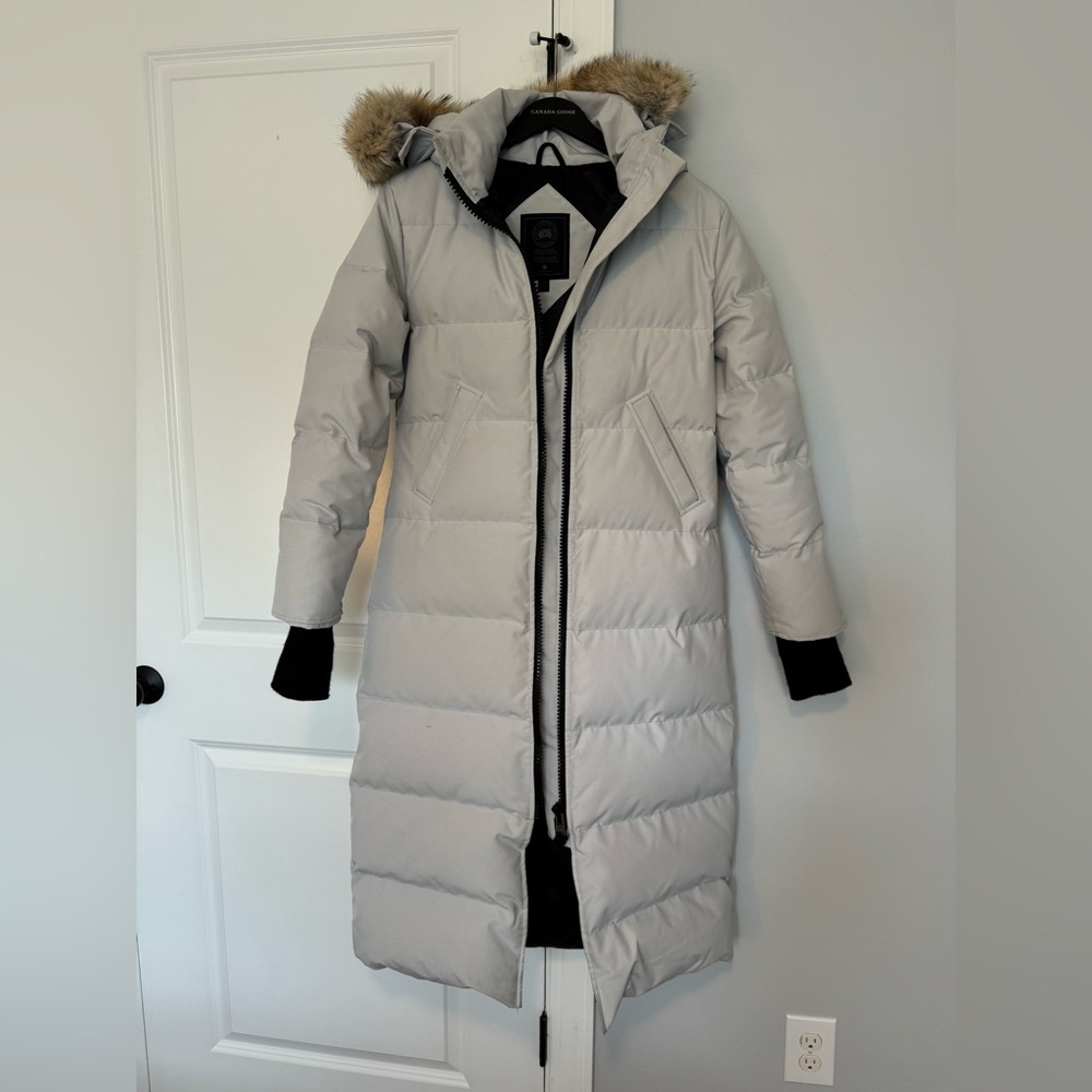 Canada Goose Mystique fusion long parka in silverbirch - Picture 2 of 16
